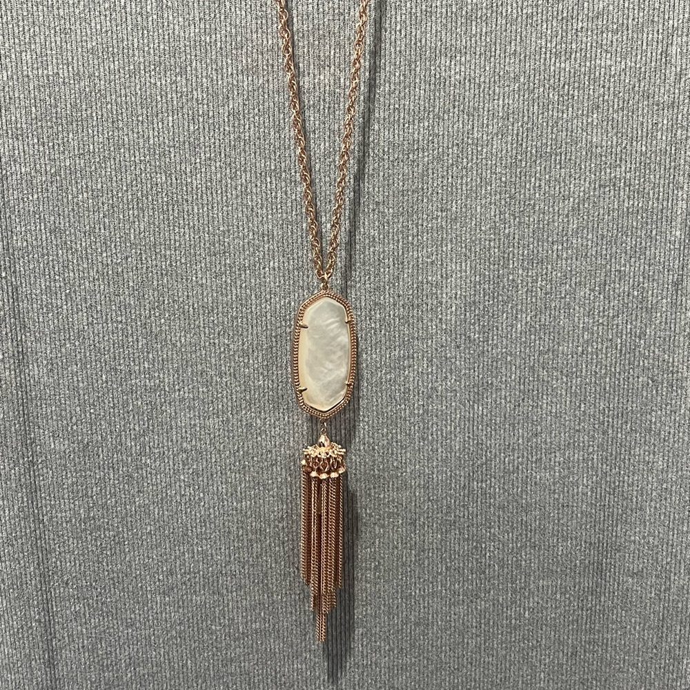 Kendra Scott Rose Gold and Cream Elle Pendant Necklace